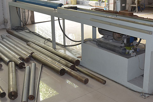 生产碳纤维缠绕管,芯模是否有要求?